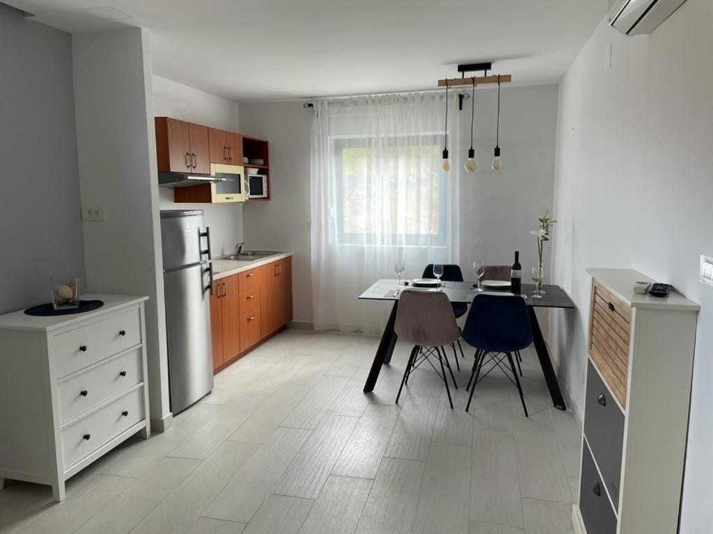 Apartments Villa Joy Podgora Δωμάτιο φωτογραφία